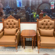 Bộ ba sofa uóng trà phòng chủ tịch gỗ tự nhiên được thiết kế theo phong cách tân cổ điển