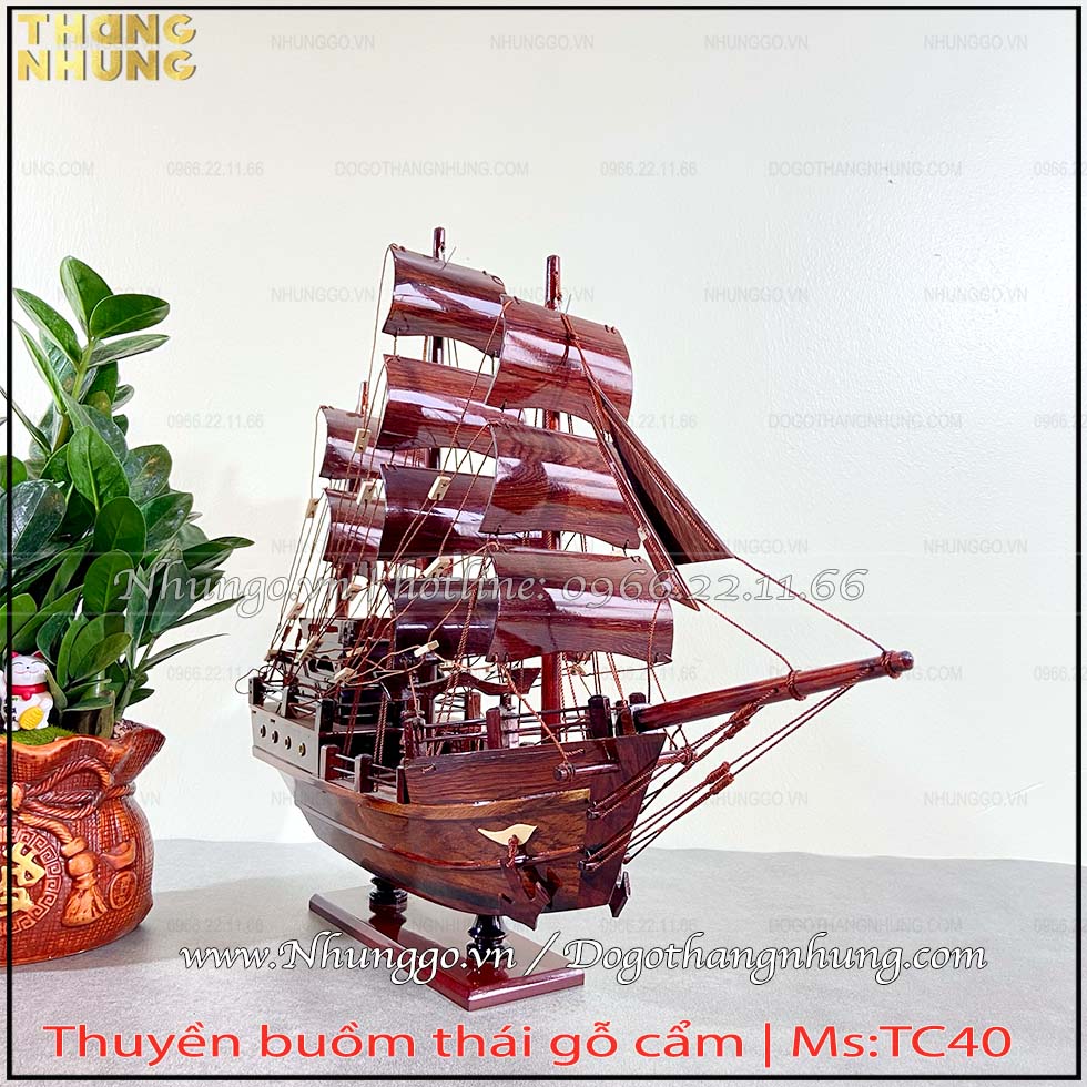 Mô hình thuyền buồm quà tặng gỗ tự nhiên được làm chủ yếu bằng phương pháp thủ công bởi các nghệ nhân làng nghề
