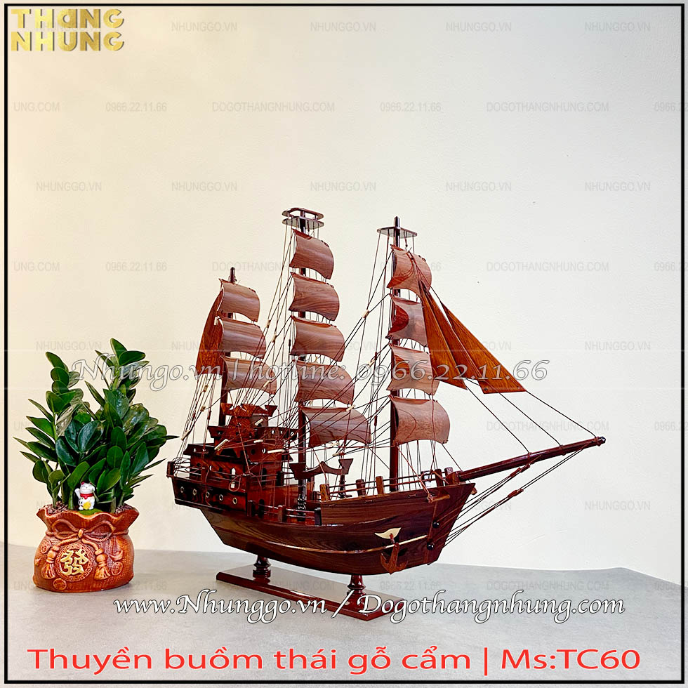 Thuyền buồm phong thuỷ thái gỗ cẩm dài 60cm mang đến may mắn thuận lợi cho gia chủ