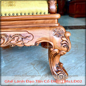 Xưởng sản xuất ghế chủ tịch gỗ gõ đỏ bọc da vàng với các mẫu mã được thiết kế theo phong các tân cổ điển