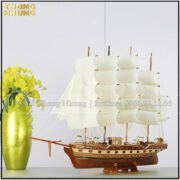 Thuyền buồm trang trí gỗ buồm vải dài 80cm vật phẩm phong thủy