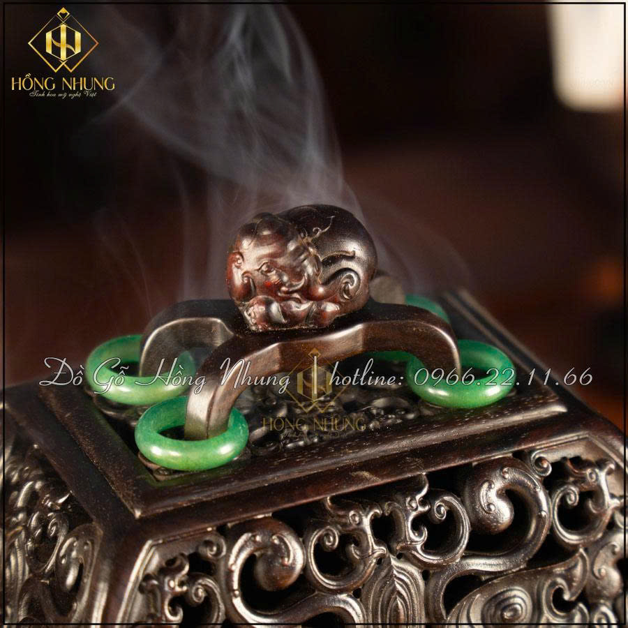 Lư xông trầm hương gỗ trắc đen thủ công để phòng thờ