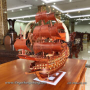 Thuyền buồm phong thuỷ gỗ hương dài 60cm làm quà tặng đối tác, tân gia giá trị và ý nghĩa