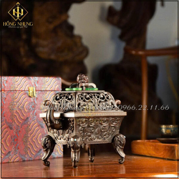 Lư xông trầm hương gỗ trắc đen hàng thủ công tinh xảo