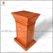 Bục phát biểu không phải món đồ thay đổi thường xuyên. Chọn sản phẩm chất lượng ngay từ đầu giúp tiết kiệm chi phí sửa chữa, thay mới về sau.